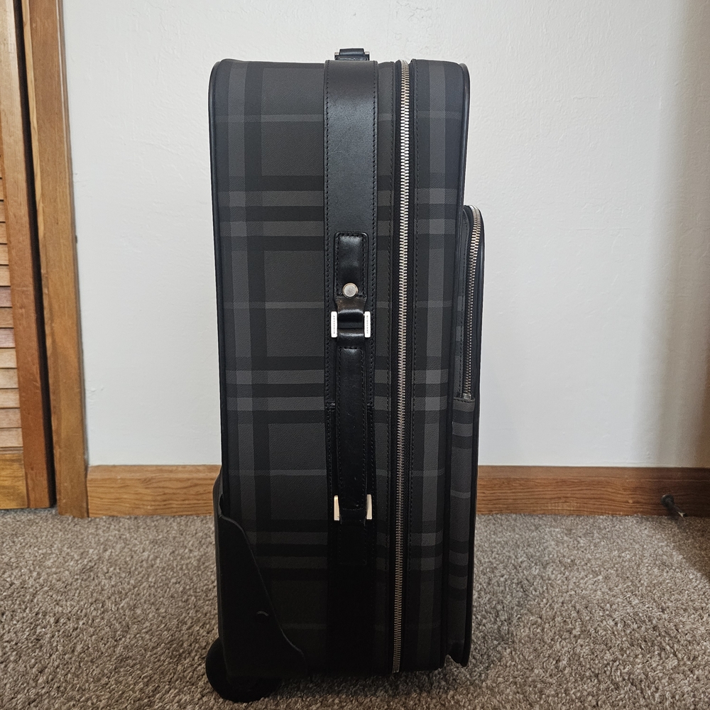 Burberry Black and Gray Checkered Travel Bag - Picture 2 of 8